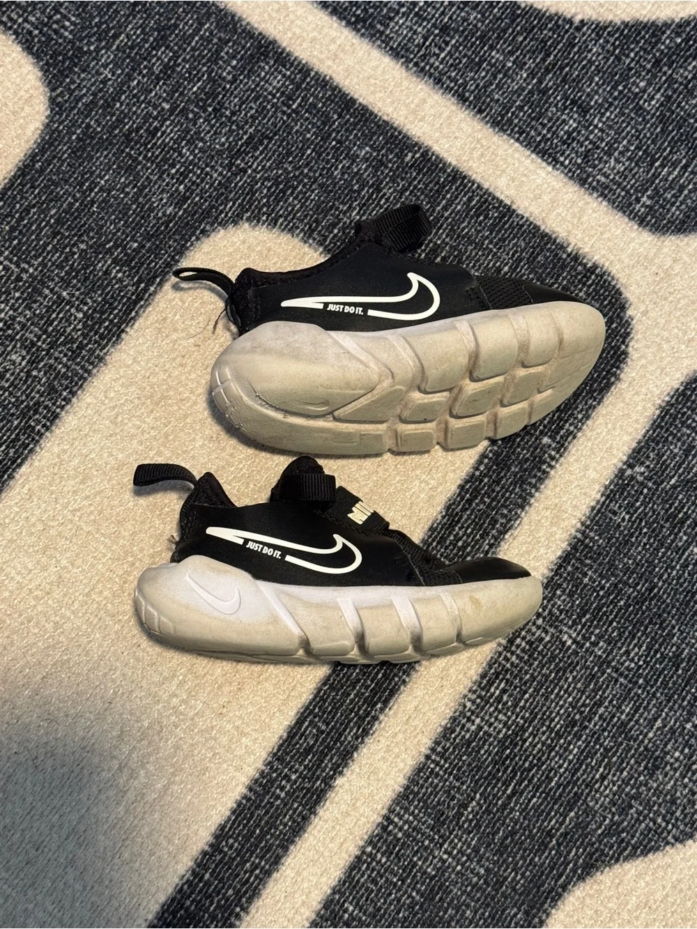 Nike Kids Black and White Slip-On Sneakers